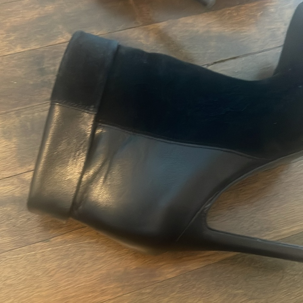 Jessica Simpson booties - Picture 4 of 7